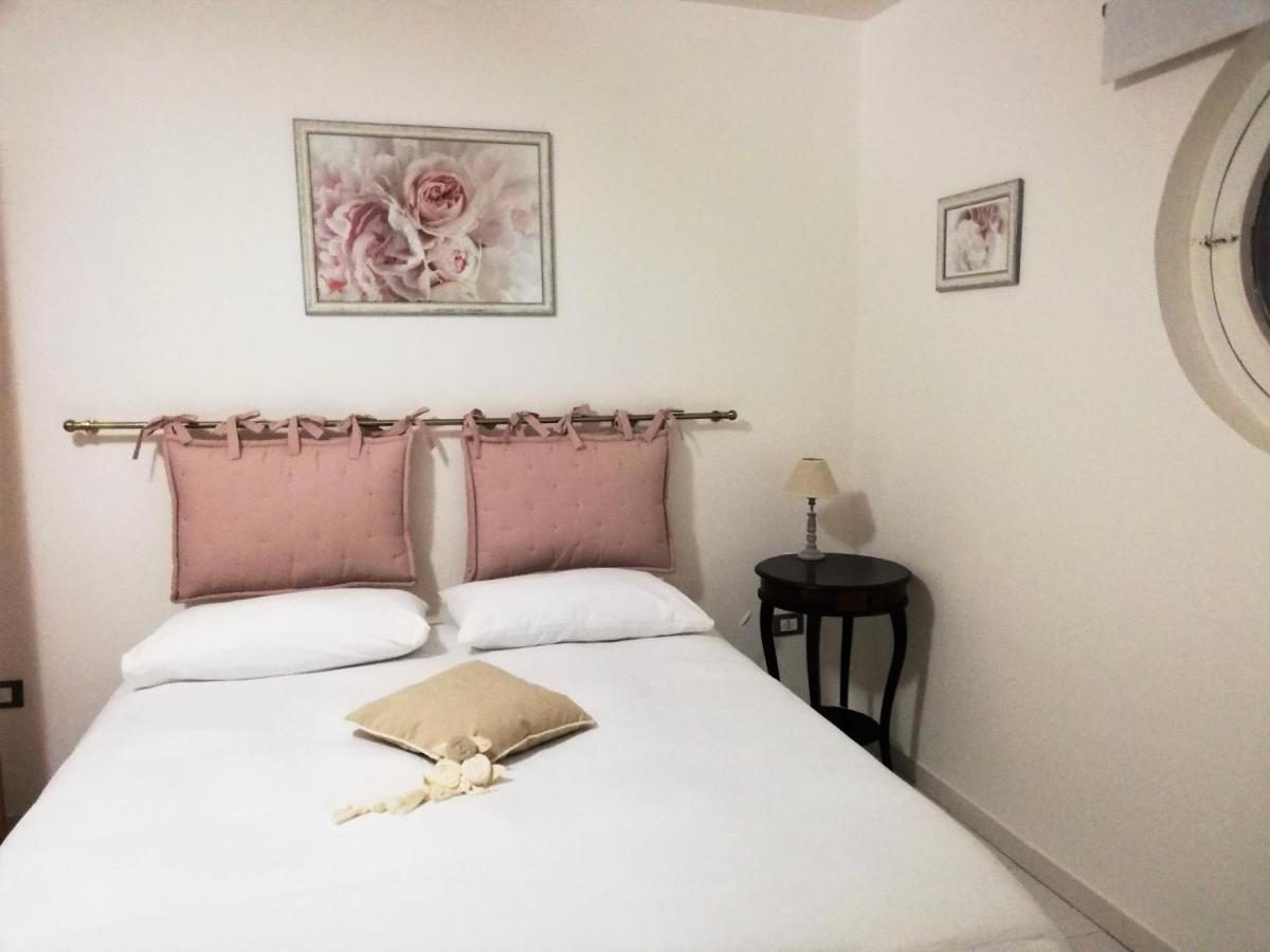 Il Sogno... Bed & Breakfast Салерно Екстериор снимка
